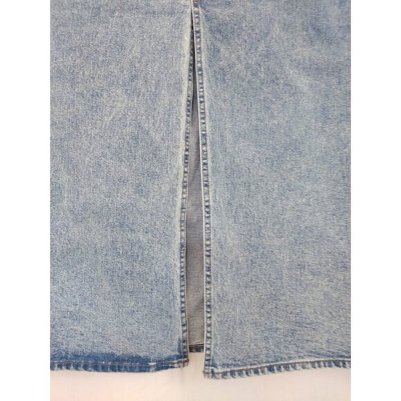 Universal Thread High-Waisted Denim Skirt With Front Slit Size 17 Light Wash - Picture 5 of 10